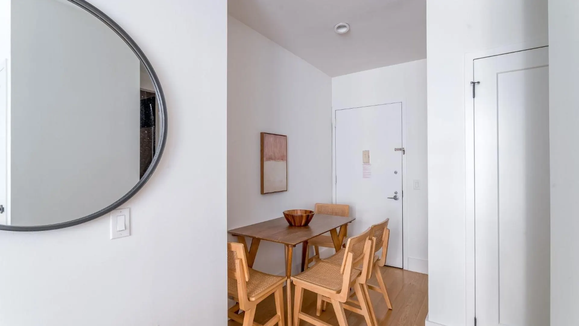 Stunning 2Bedroom 1Bath Apartment In The Fidi New York United States