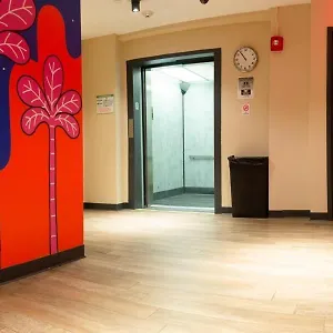 الشباب جاز أون كولومبس سيركل نيو يورك