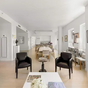 Penthouse 5min To Of The Rock, Views, Ac Apartment